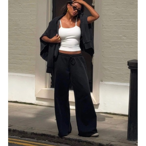 Princess Polly Pants - Princess Polly All Day Straight Leg Sweatpants – Washed Black – Size US 10– NWT